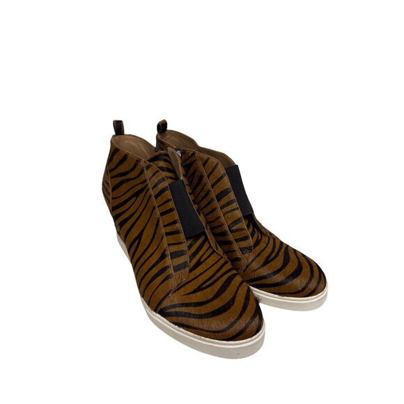 Linea Paolo Women's Wedge Bootie Sneaker Calf Hair Tiger Stripe Zip Size 12 NEW - Picture 2 of 12